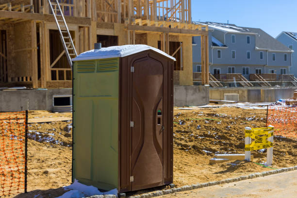 Portable Toilet Options We Offer in Patrick Af, FL